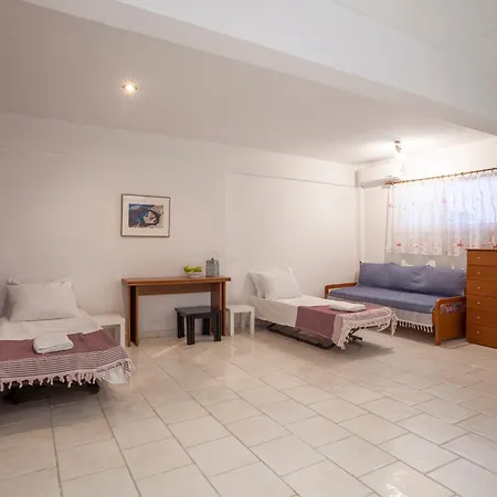 Villa Mira *