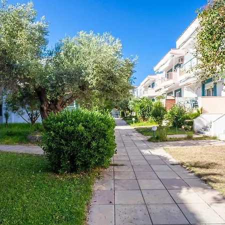 Villa Mira